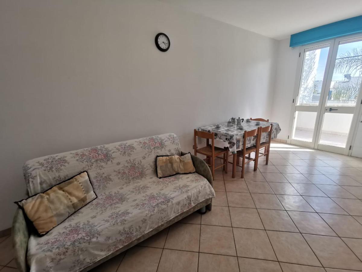 Appartamento Ghirigoro 1 Torre San Giovanni Ugento Kültér fotó